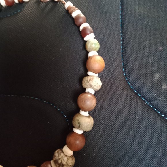 Ancient Pre-Columbian Jade Beads with Silver Necklace. For  Pre-Columbian Bead Necklace